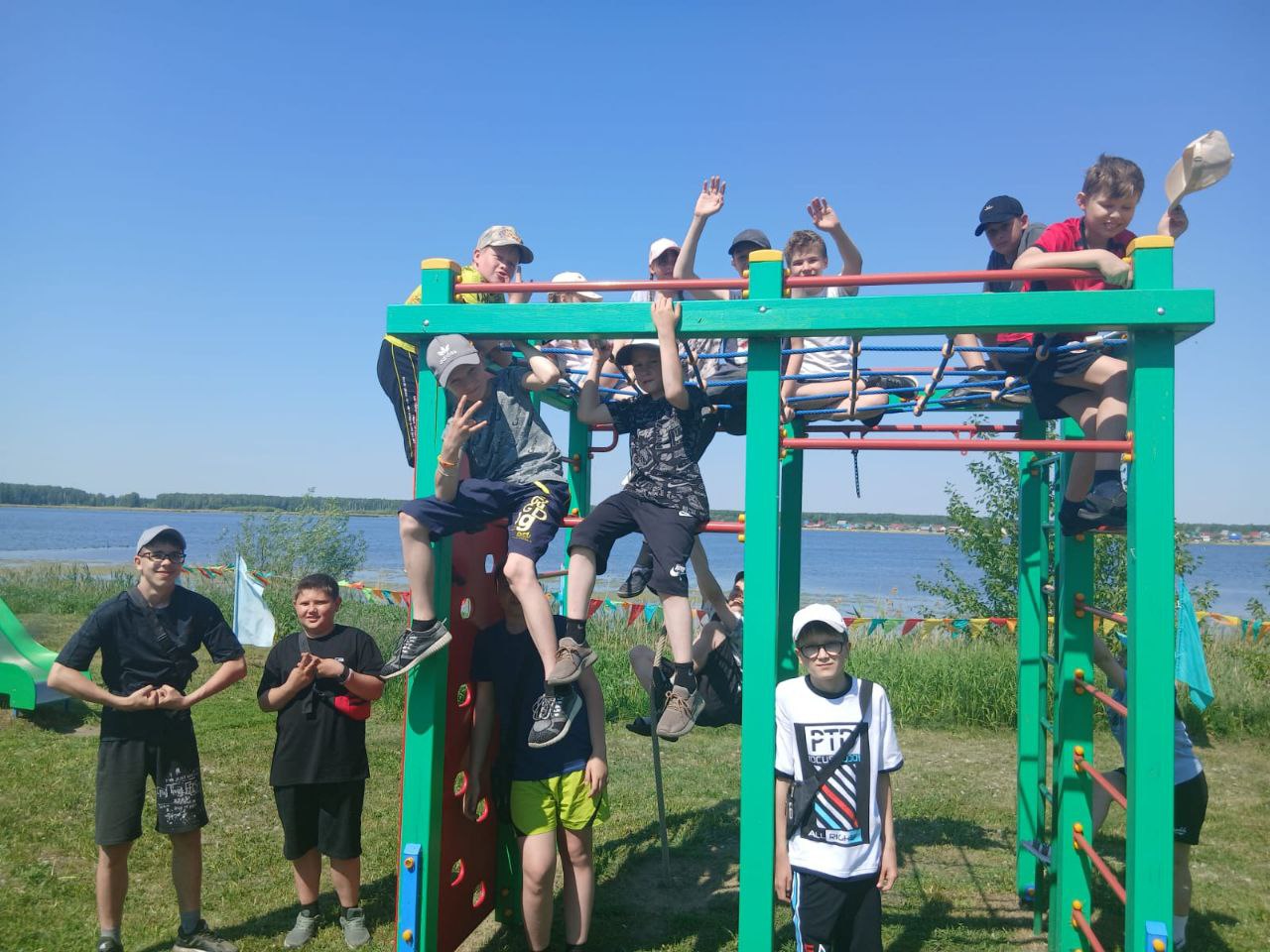 День экологии и Всемирный день окружающей среды.