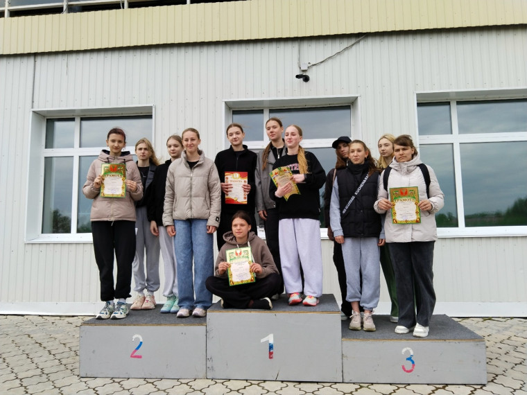 Соревнования по лёгкой атлетике.